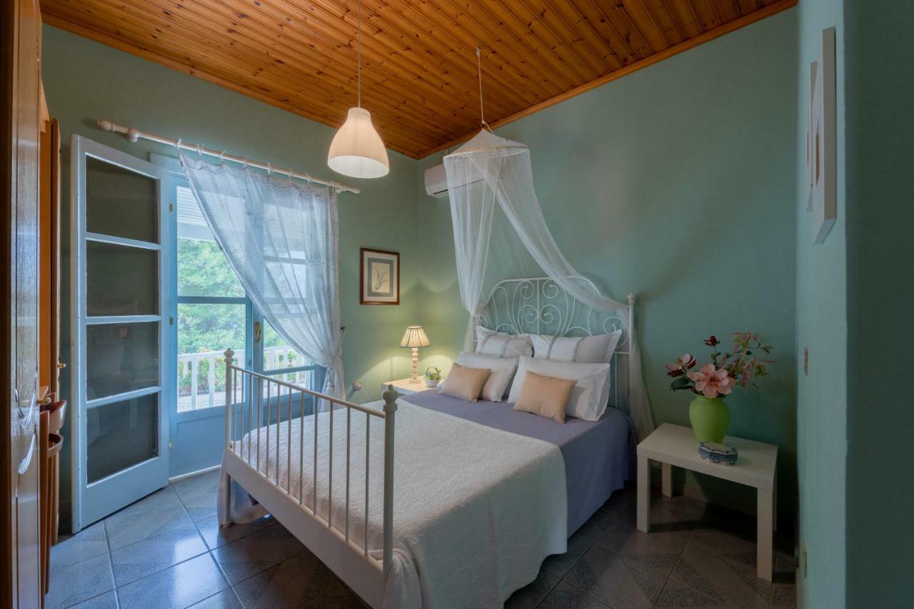 Mihaila Bungalows Spartià Esterno foto